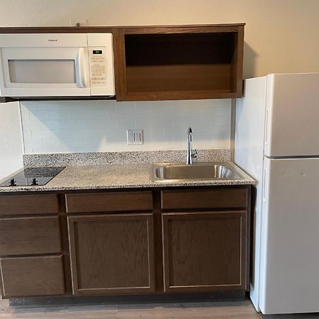Woodspring Suites Detroit Madison Heights Dış mekan fotoğraf