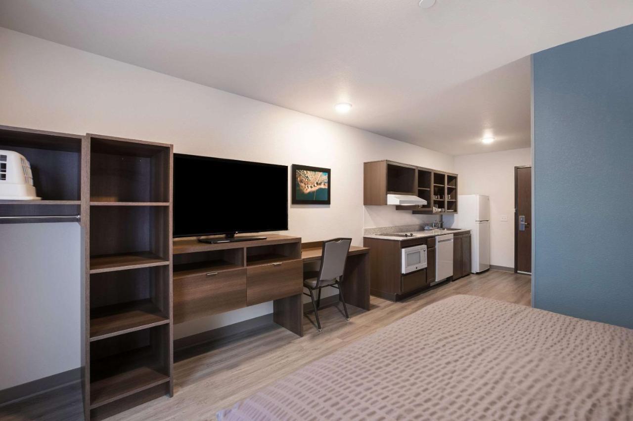 Woodspring Suites Detroit Madison Heights Dış mekan fotoğraf