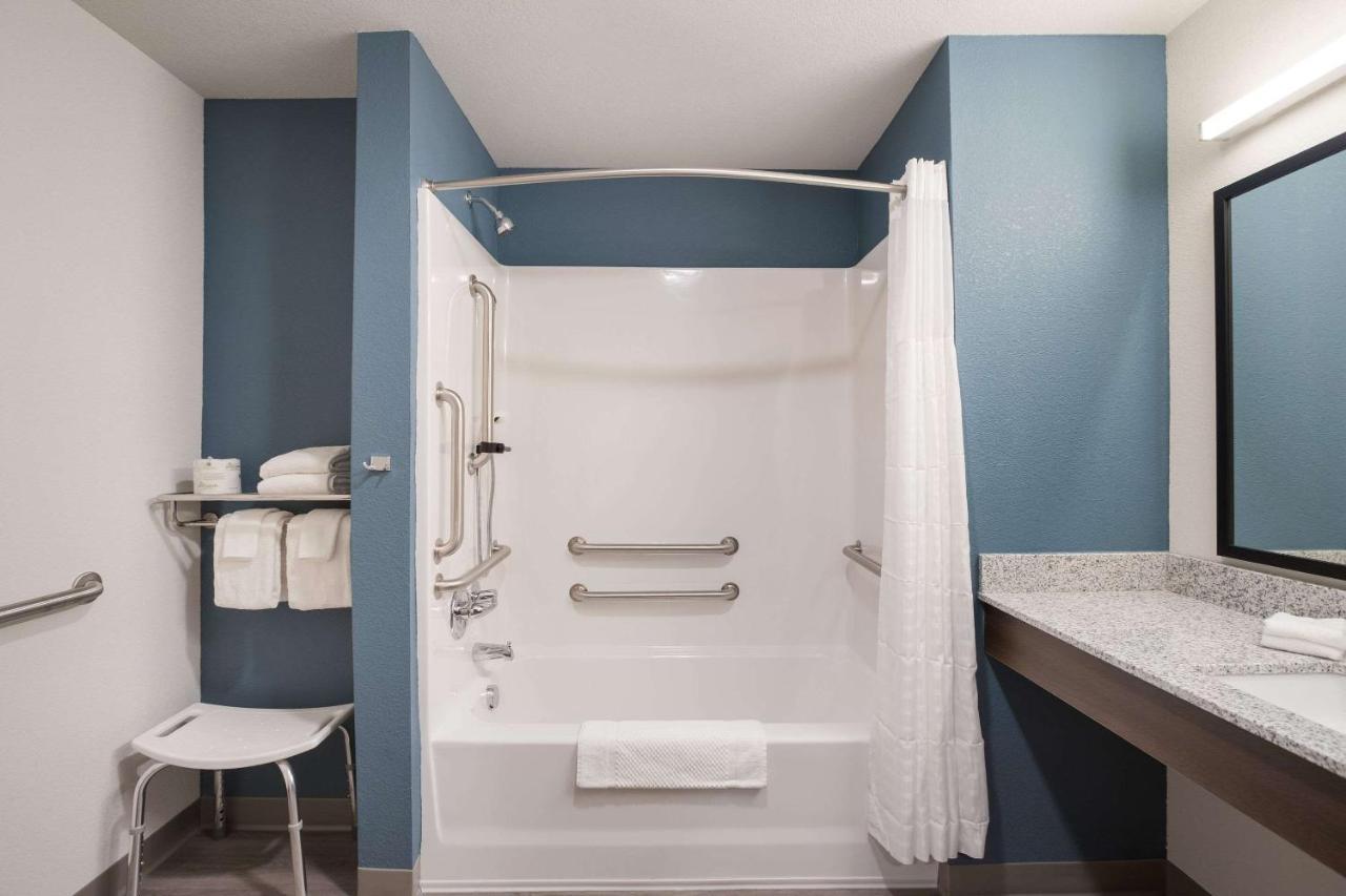 Woodspring Suites Detroit Madison Heights Dış mekan fotoğraf