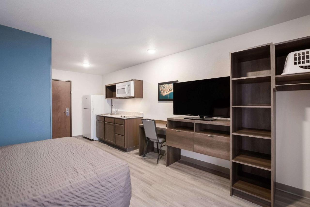 Woodspring Suites Detroit Madison Heights Dış mekan fotoğraf