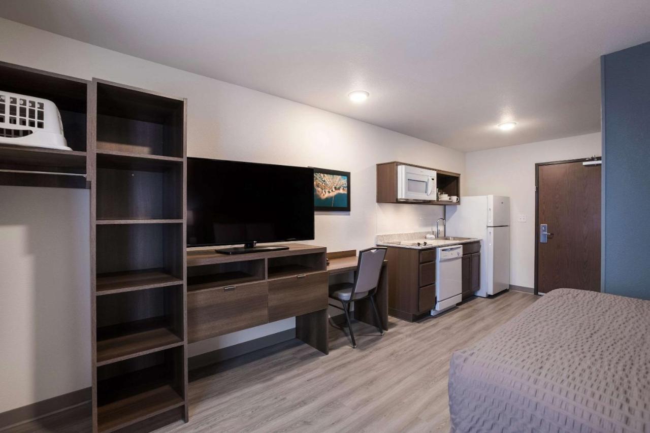 Woodspring Suites Detroit Madison Heights Dış mekan fotoğraf