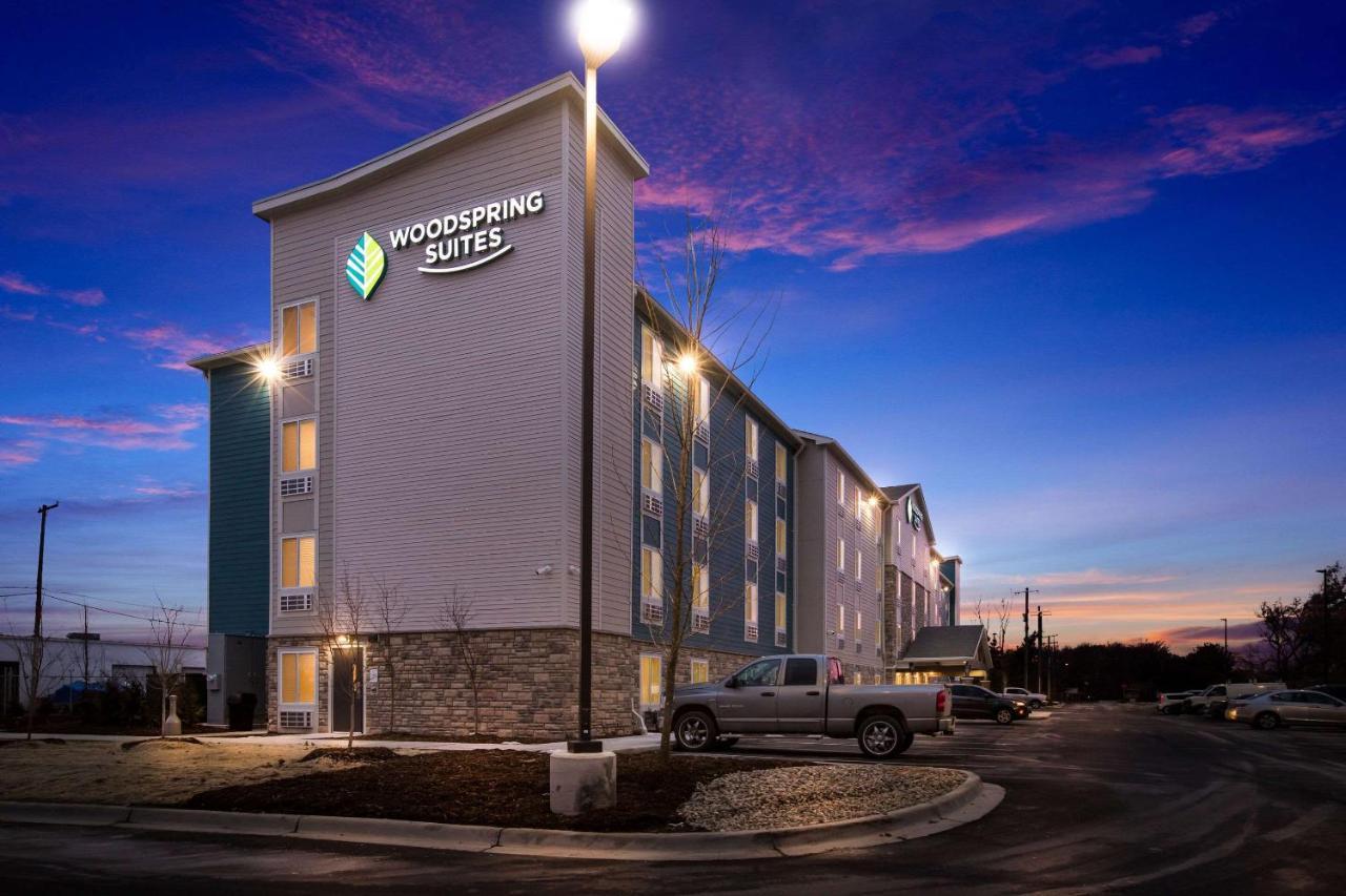Woodspring Suites Detroit Madison Heights Dış mekan fotoğraf
