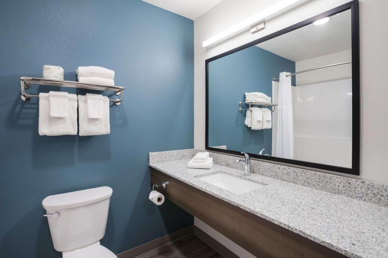 Woodspring Suites Detroit Madison Heights Dış mekan fotoğraf